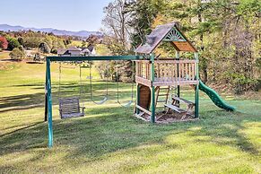 Cozy Leicester Studio, 11 Mi to Downtown Asheville