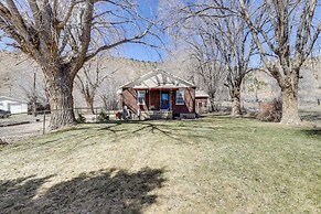 Cozy Helper Home w/ Fenced Yard, Pets Welcome