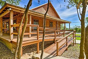 Cozy New Braunfels Family Cabin w/ Porch & Views!