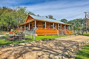 Cozy New Braunfels Family Cabin w/ Porch & Views!