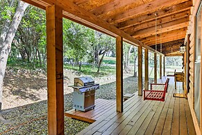 Cozy New Braunfels Family Cabin w/ Porch & Views!