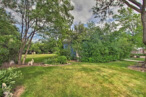 Cozy Home w/ Hot Tub: Half Mi to Salmon River!