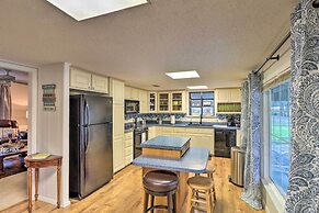 Cozy Higden Retreat - Near Greers Ferry Lake!