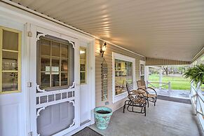 Cozy Higden Retreat - Near Greers Ferry Lake!