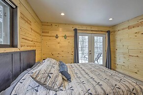 'deerskin Lodge' w/ Boat Dock & Fire Pit!