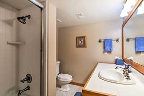 Custom Home w/ Decks in Boulder! Gateway to Parks!