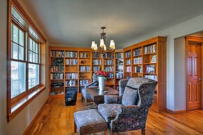 Custom Home w/ Decks in Boulder! Gateway to Parks!