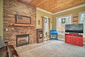 Dog-friendly Family Home Steps to Norris Lake