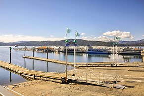 Downtown Coeur D'alene Rental: Steps to Lake!