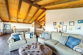 Beech Mountain Home w/ Game Room & Mountain Views!