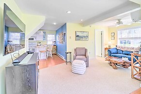 Family-friendly Cottage, Walk to the Beach!