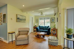 Family-friendly Cottage, Walk to the Beach!