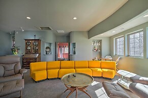 Falling Water Chalet Upper Unit: Near Bike Trails!
