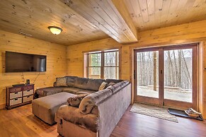 Family-friendly Warsaw Cabin w/ Deck & Fireplace!