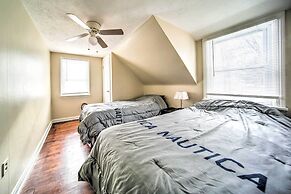 Eastlake Home w/ Patio < 1 Mi to Lake Erie!