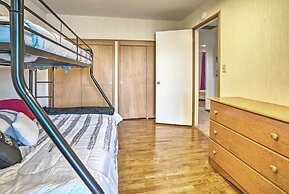 Lake House w/ Hot Tub - 1 Mi to Surf 'n Slide