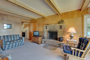 Eagle River Apartment w/ Private Dock & Fire Pit!
