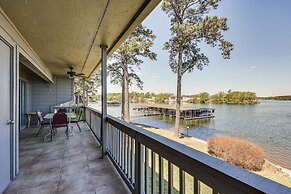 Hot Springs Lakefront Condo w/ Marina Access!