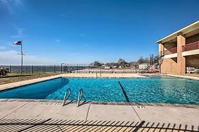 Lakefront Livingston Home w/ Grill & Views!