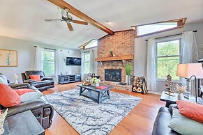 Family-friendly Brookville Home w/ Hot Tub!
