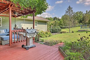 Family-friendly Brookville Home w/ Hot Tub!