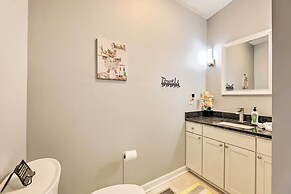 Family-friendly Brookville Home w/ Hot Tub!