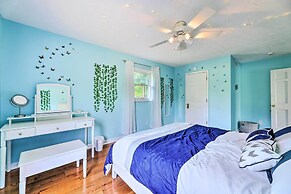 Family-friendly Brookville Home w/ Hot Tub!