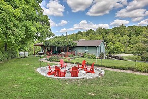 Family-friendly Brookville Home w/ Hot Tub!