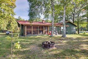 Lakefront Walker Home w/ Boat Dock & Lift!