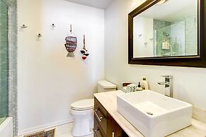 Lakefront Walker Home w/ Boat Dock & Lift!