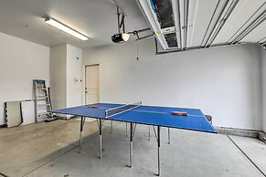 Luxe Roseville Home w/ Pool & Hot Tub!