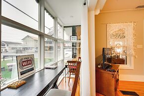 Historic Bemus Point Studio w/ Porch: Walk to Lake