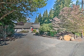 Lovely Snohomish Studio Near Boating & Hiking