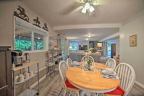 Lovely Snohomish Studio Near Boating & Hiking