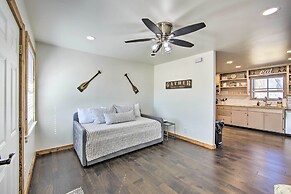 Lakefront Daingerfield Retreat w/ Shared Dock!