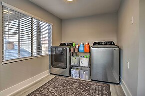 Indianapolis Home ~ 1 Mi to Fountain Square