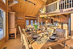 Lodge w/ Indoor Pool, Along Devil's Lake Park