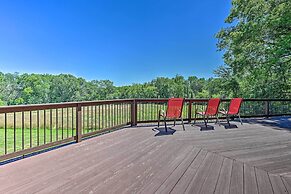 Lodge w/ Indoor Pool, Along Devil's Lake Park