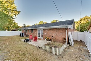 Lovely Little Rock Home w/ Fire Pit & Yard!