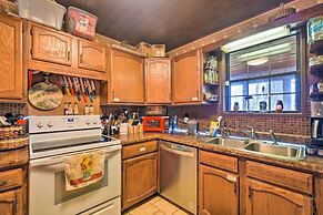 Gatlinburg Mountain-view Cabin: 5 Mi to Downtown