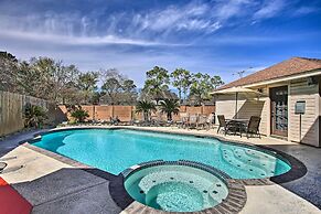 Houston Home With Private Outdoor Pool!