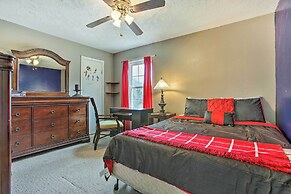 Houston Home With Private Outdoor Pool!