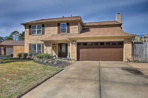 Houston Home With Private Outdoor Pool!