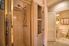 Historic Baton Rouge Vacation Rental: 6 Mi to Lsu!