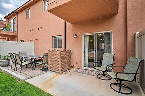 Kanab Condo w/ Pool & Patio, 30 Mi to Zion NP