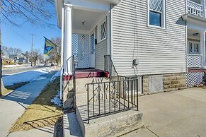 Lake Michigan Vacation Rental: 1 Block to Marina!