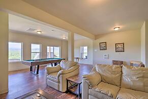 Mtn Gem w/ Breathtaking Scenery: 7 Mi to Dtwn