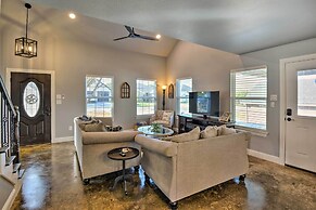 Granbury Home w/ Hot Tub & Furnished Patio!