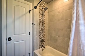 Granbury Home w/ Hot Tub & Furnished Patio!