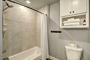 Granbury Home w/ Hot Tub & Furnished Patio!